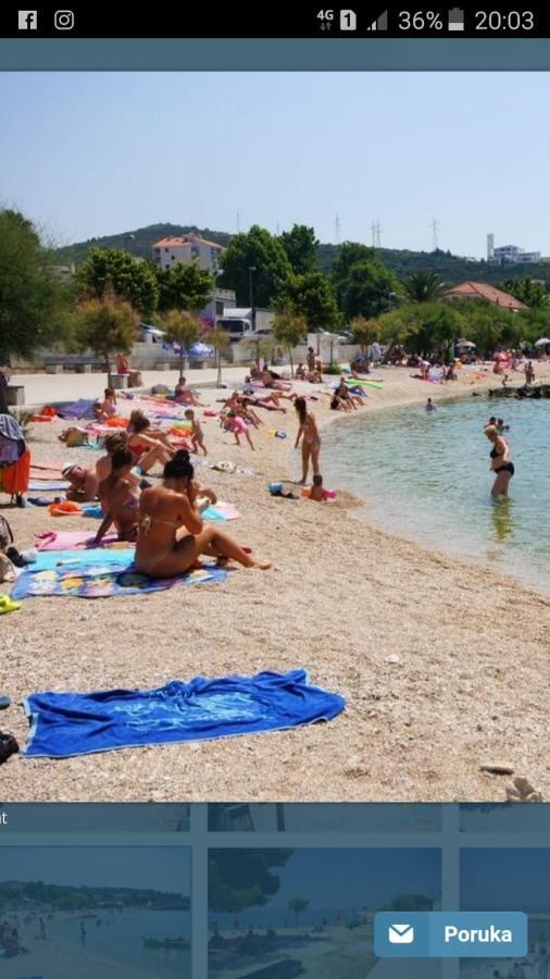 Apartmani Bilic Dugi Rat Exteriér fotografie